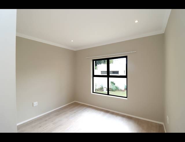 4 BEDROOM HOUSE FOR SALE IN NORWOOD